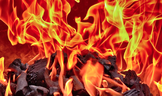 Lửa – Biểu Tượng Sức Mạnh Của Thiên Nhiên Trong Những Giấc Mơ Ku Casino